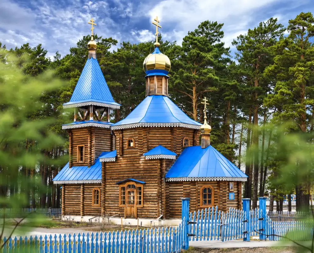 Храм Благовещения Пресвятой Богородицы в с. Тюхтет