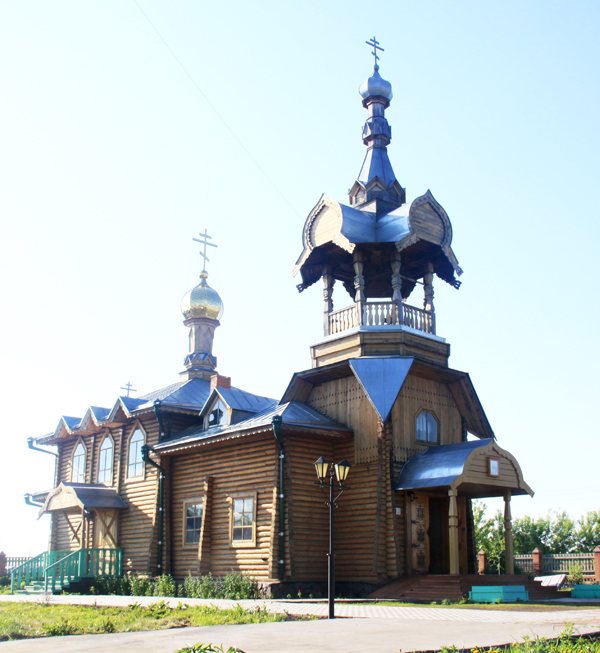 Погода в курагино красноярский. Храм в Курагино Красноярского края. Курагинский храм Сошествия Святого духа. Достопримечательности Курагино Красноярского края. Церкви Курагинского района.