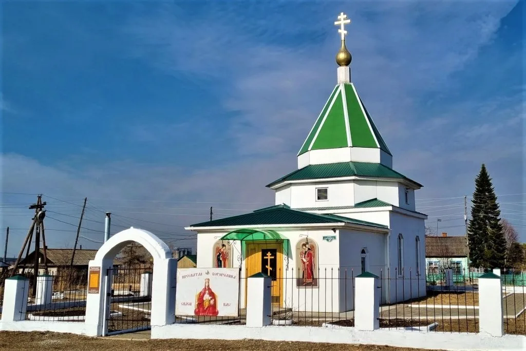 Храм иконы Божией Матери «Державная» в с. Родники