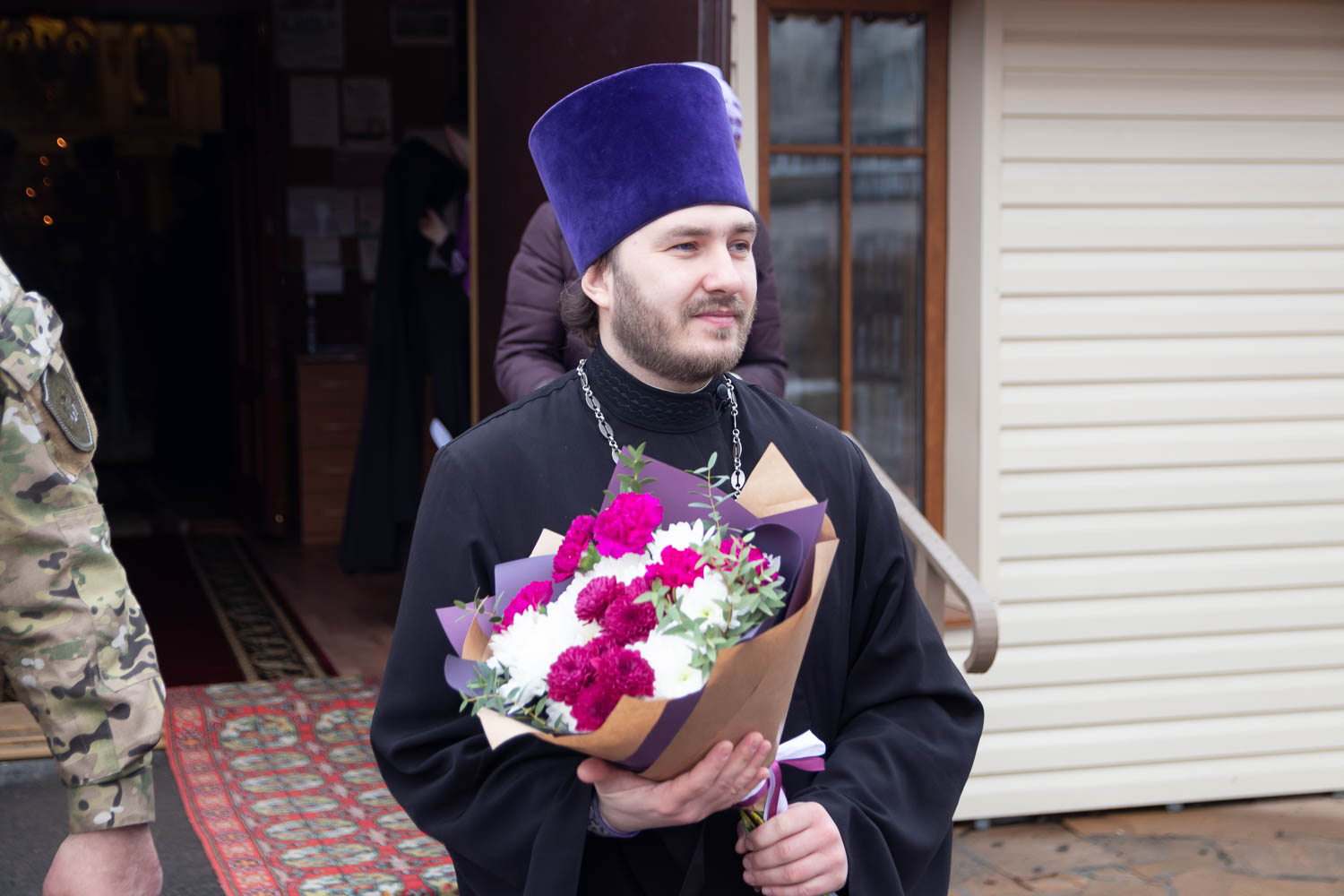 Священник Павел Попов