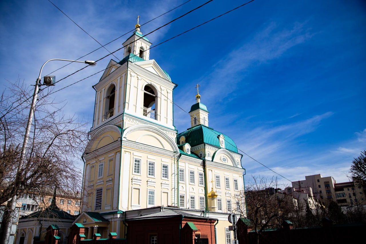 21 мая. Божественная литургия в Благовещенском монастыре города Красноярска