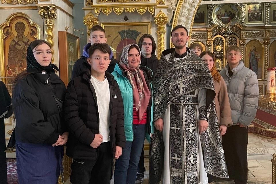Красноярский священник рассказал студентам о преподобном Иоанне Лествичнике