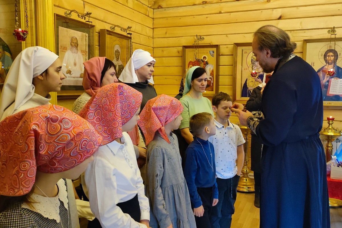 Ребята из Детского дома-лицея имени Х.М. Совмена приняли православие